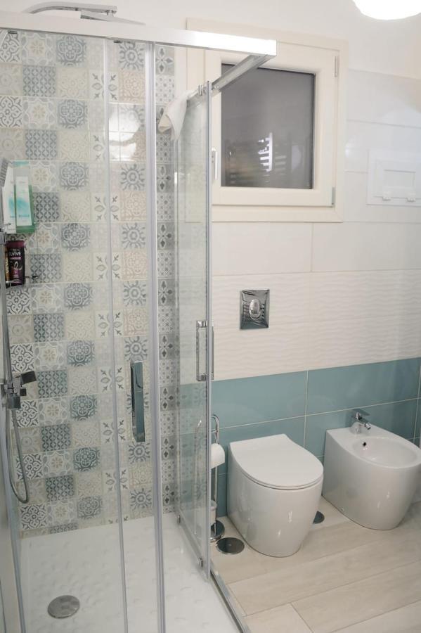 Al Teatro Verdi Luxury Apartment Salerno Zewnętrze zdjęcie